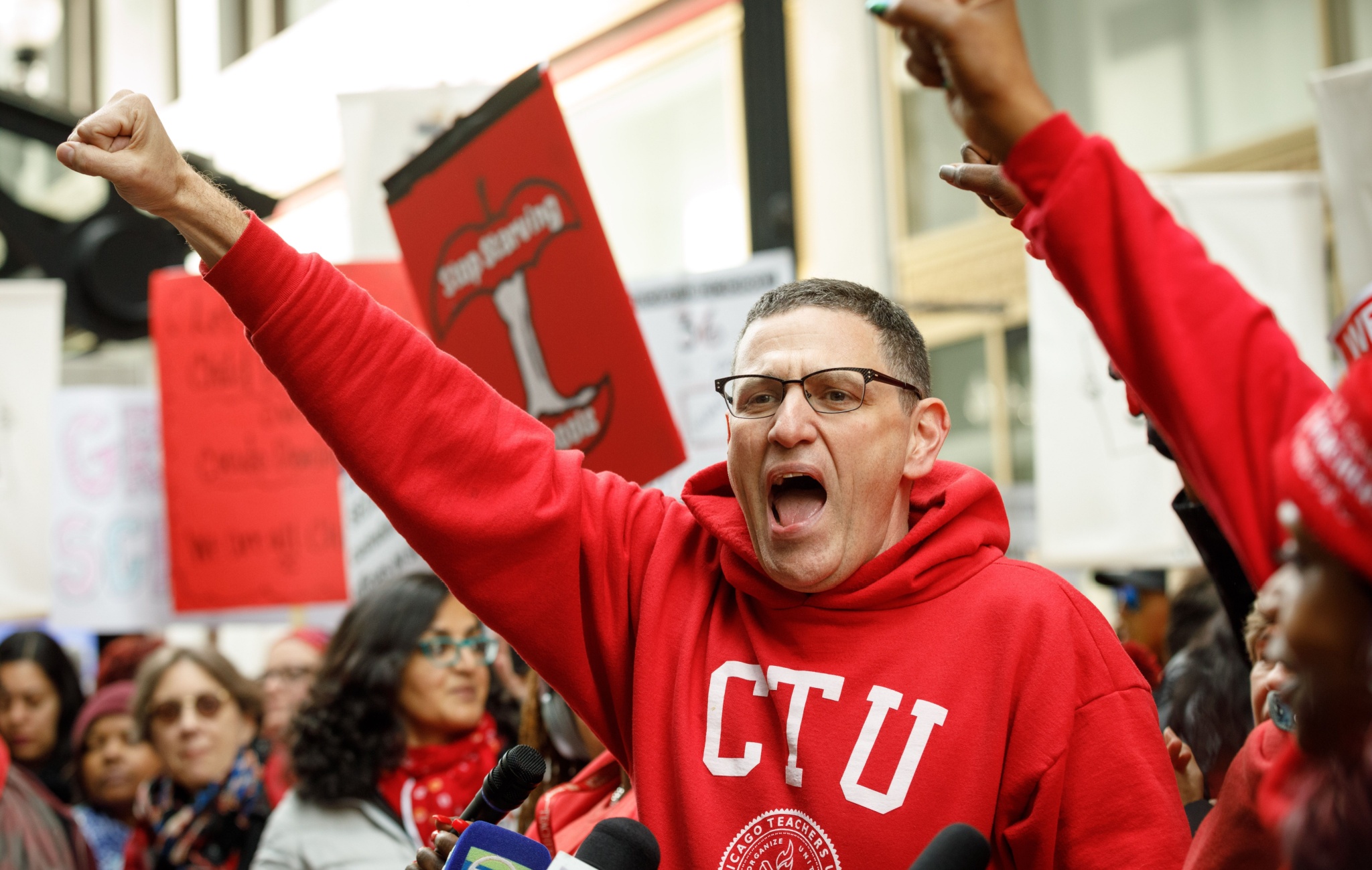 How the Chicago Teachers Union Turned the Public School System Into a Dumpster Fire