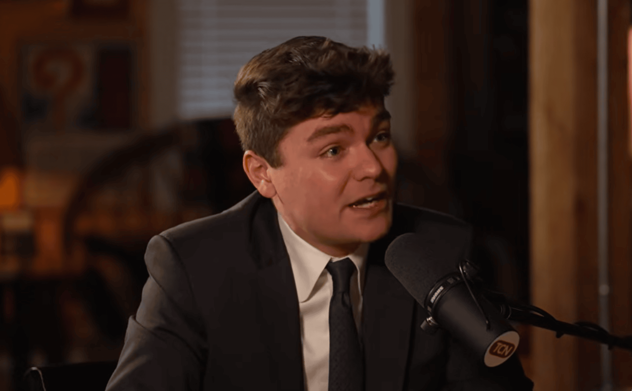 Authoritarians and Extremists Exploit the Right’s Political Confusion