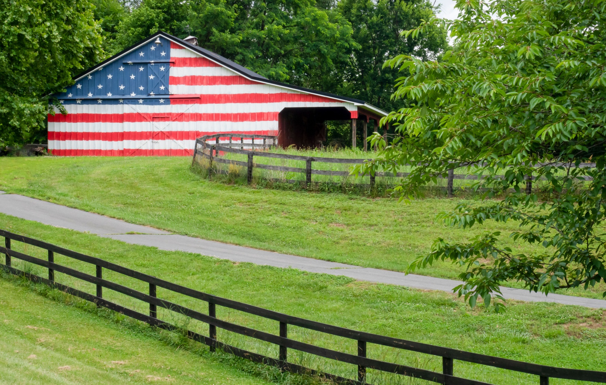 How Much US Farmland Do Chinese Investors Actually Own?