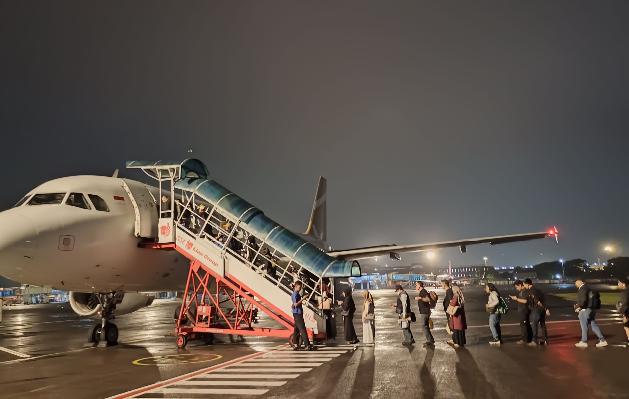 Mass Transit in the Sky: How Air Travel Went from Elite to Affordable