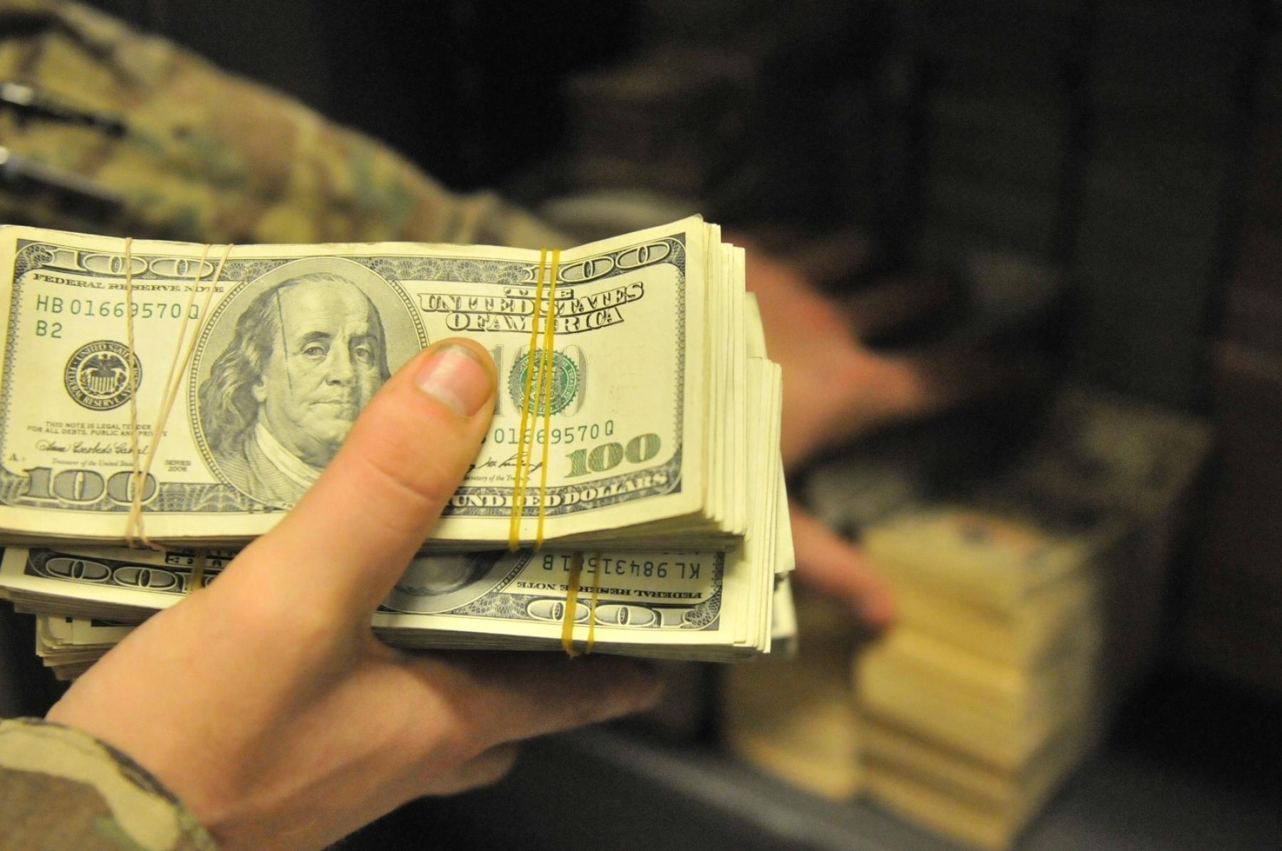 MoneyCash
