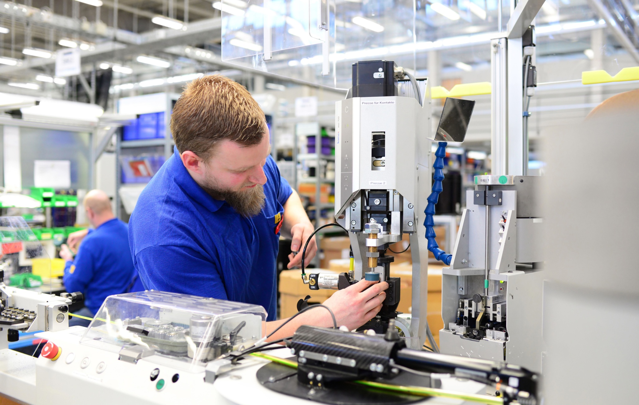 Reviving Factory Jobs is an Expensive Illusion